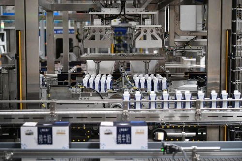 从一棵草到一杯奶 蒙牛以全链数智化向新质生产力跃升